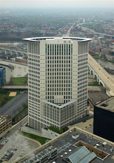 carl  stokes federal courthouse  skyscraper center