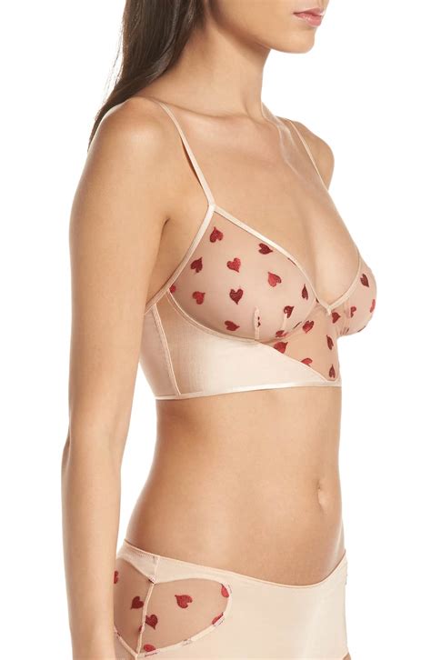 20 heart themed lingerie looks for valentine s day the