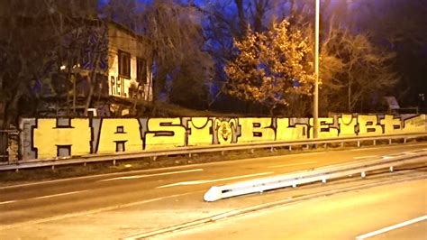 „hasi bleibt“ groß graffiti am reil 78 du bist halle