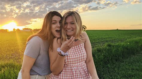 For Lesbians Tiktok Is ‘the Next Tinder’ The New York Times