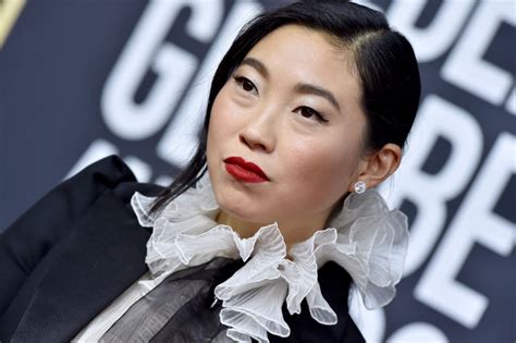 did awkwafina make her way in hollywood using black stereotypes