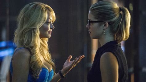 arrow s charlotte ross on olicity smoaknlance and more charlotte ross