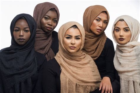 a muslim blogger designed a line of hijabs for all skin tones glamour