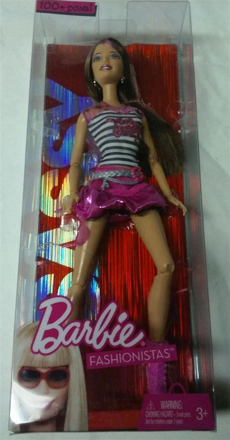 2009 100 Poses Barbie Fashionistas Sassy Doll From My Collection R