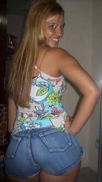 private pictures of amateur teen girls dressed in tight jeans showing their hot pichunter