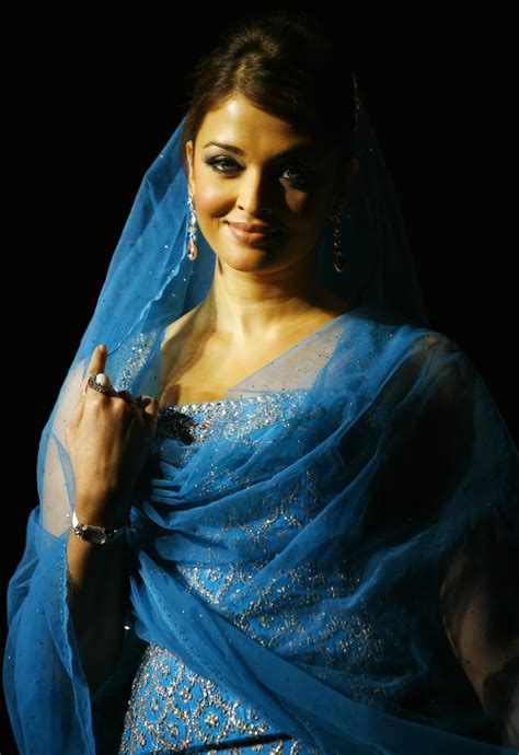Bollywood Actress Aishwarya Rai Hot Picture Gallery