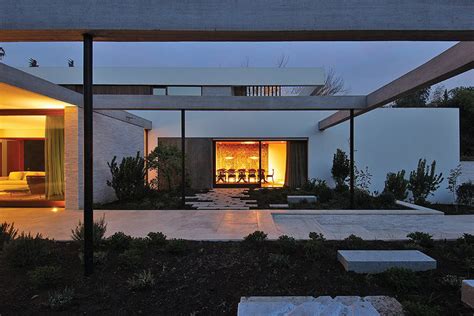 studio designs   shaped house