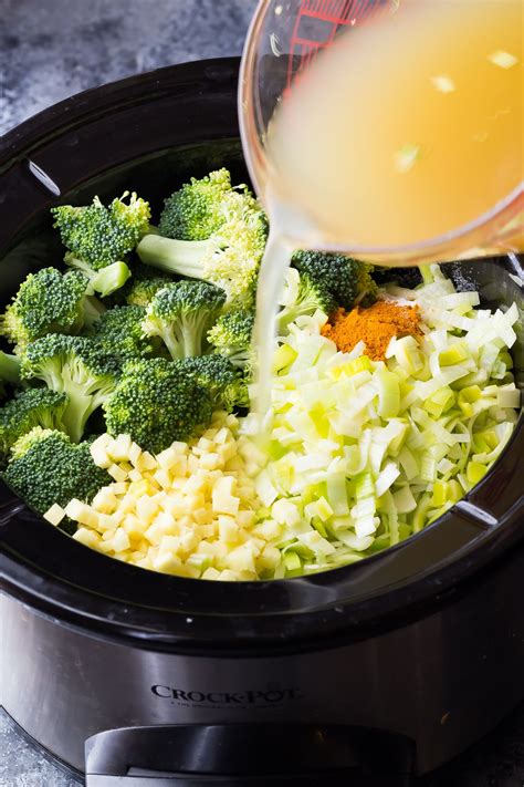 crockpot broccoli turmeric soup  carb recipe anti inflammatory