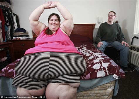 Mother’s Bid To Become The Fattest Human Ever At 115 Stone