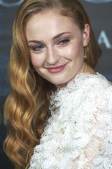 What Is Sophie Turner’s Natural Hair Color It S Not What You Might Think