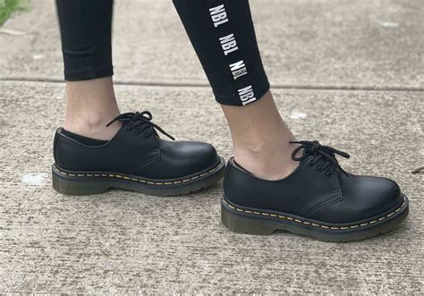 dr martens  classic black smooth shoes brand house direct