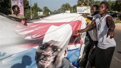 World Politics News Gambia Authoritarian Pres Jammeh Will Step Down