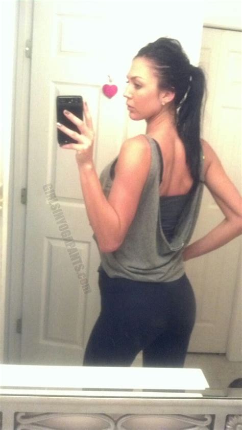 army wife in yoga pants hot girls in yoga pants best