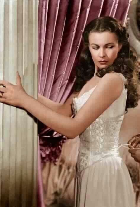 vivien leigh in gone with the wind 1939 hollywood glamour classic