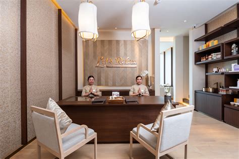 leading spa  bangkok lets relax spa
