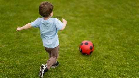 physical activity  young children raising children network