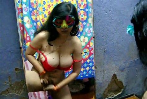 indian savita bhabhi masturbation homemade sex savita bhabhi porno