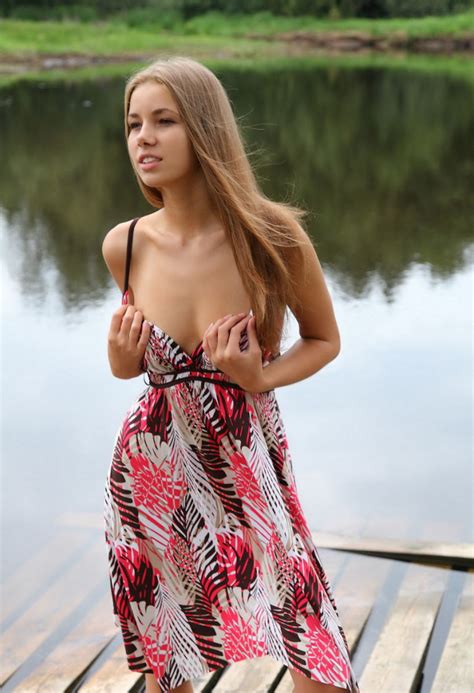 very beautiful russian girl has big pussy russian sexy girls
