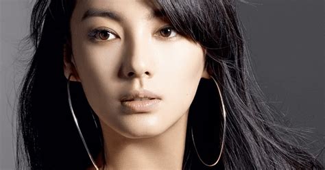 Chinese Actress Zhang Yuqi Gets Plastic Surgery To Look