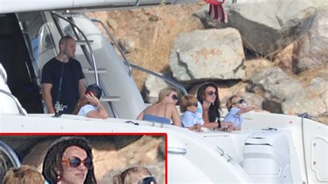 britney i m on a boat