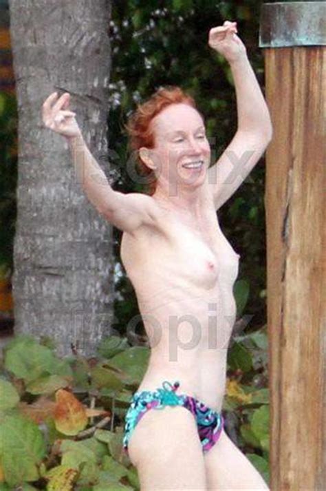 comedienne kathy griffin topless in miami [pics]