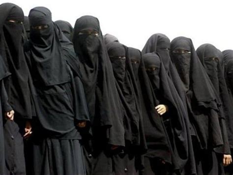 Report Islamic State Executes 250 Women For Refusing Slave Marriage