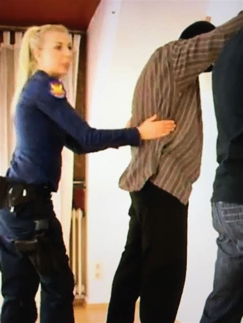 Pin By Pavlo White On Policjantki Police Women Female Cop Lesbian Suit