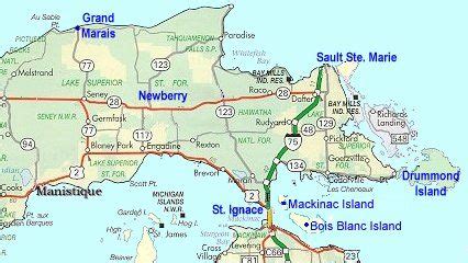 cities  upper peninsula michigan map map vector
