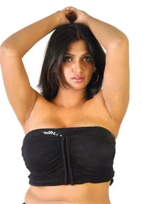 113 best sexy armpits images on pinterest actresses female actresses and bollywood actress