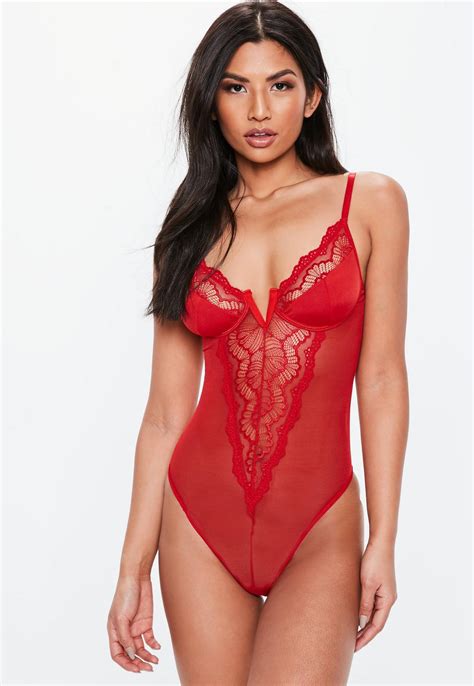 red v bar lace panel bodysuit missguided