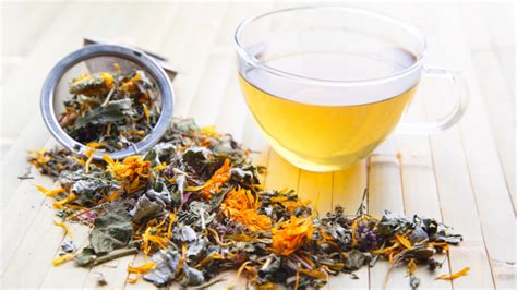 5 herbal teas packed with health benefits