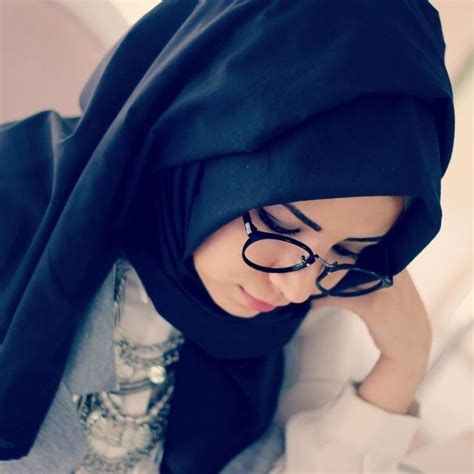 Pin By ♕ꜱᴜꜰɪyᴀɴᴀ ᴍᴀʟɪᴋ♕ On ♡♥girls Dpzz♥♡ Girl Hijab Hijabi Girl
