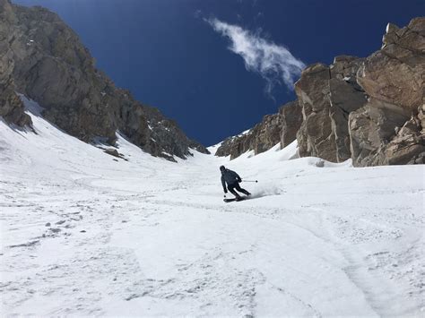 backcountry skiing eastern sierra