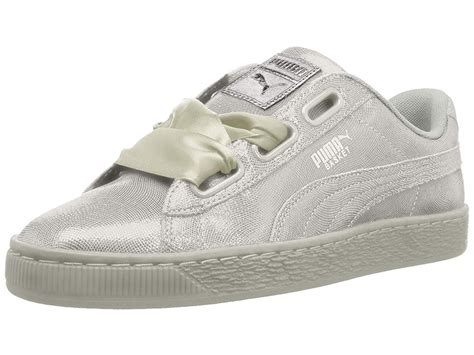 Puma Womens Basket Heart Leather Low Top Lace Up Tennis Shoes