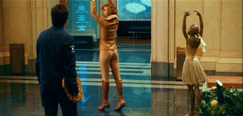 Little Bit Of Amy Adams Back Plot In Night At The Museum 2