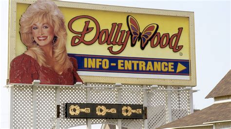searching  souvenirs  dollywood dollywood dolly parton theme park