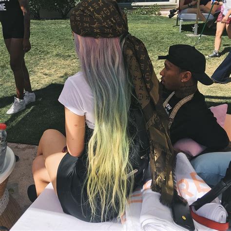 10 Rainbow Hair Styles To Inspire Your Pride 2016 Look Teen Vogue