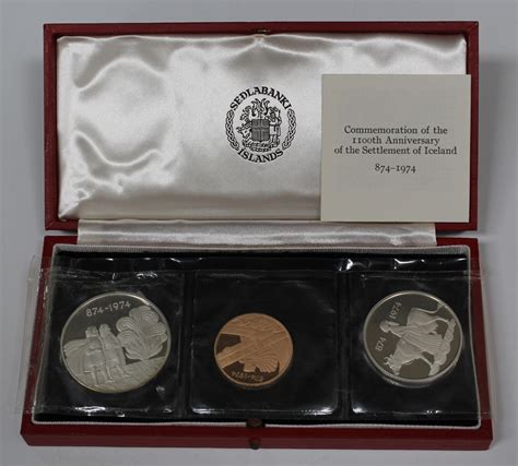 iceland sedlabanki islands   commemorative  coin proof set comprising  gold ten tho