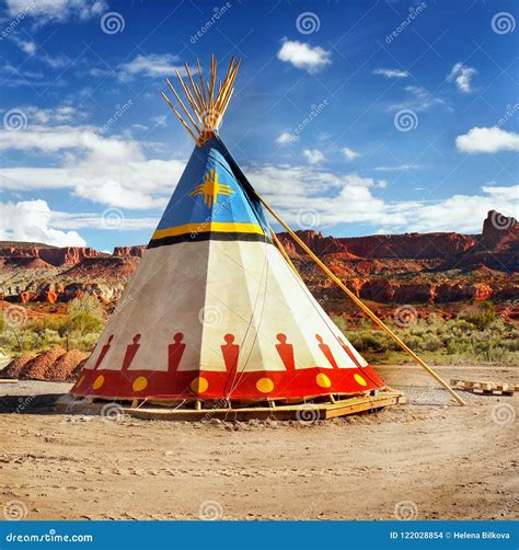 tipi indien indigene de tente photo stock image du tente americain