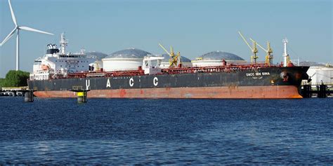 finance house extends hire  uacc lr tanker pair tradewinds
