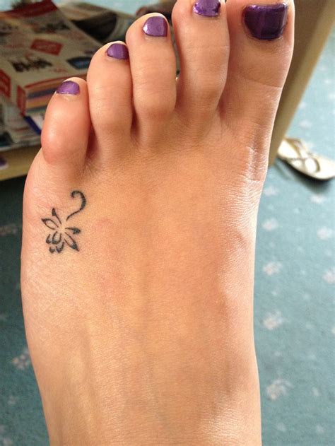 foot tattoo designs  women pretty designs