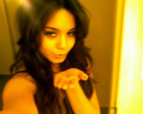 Vanessa Hudgens Thefappening Nude 26 Leaked Photos The Fappening