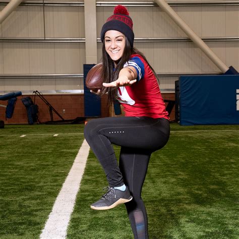 Sasha And Bayleys Football Showdown With The New York Giants Photos Wwe