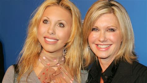Olivia Newton Johns Daughter Talks About Final Moments With Mom