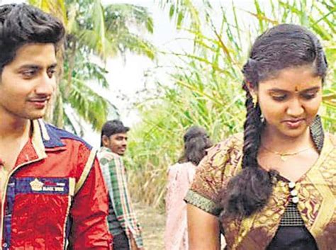 Marathi Film Sairat Star Rinku Rajguru Returns To School Hindustan Times