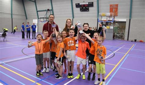 laarbeeks basisschool basketball toernooi  demooilaarbeekkrant