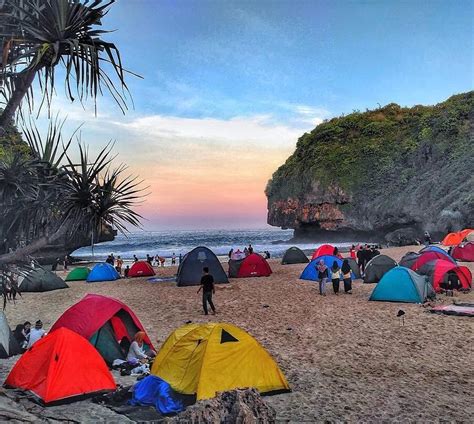 Camping Di Pantai Jogja Homecare24