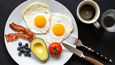 Ketogenic Diet Vs Atkins Diet How They Differ Everyday Health