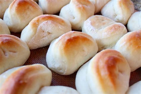 sisters kitchen quick  easy dinner rolls
