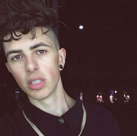 who is sam pepper 5 things to know about the youtuber hanging with bella thorne hollywood life